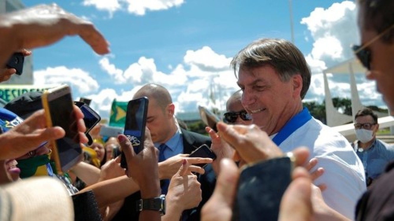 Бразильские журналисты намерены подать в суд на президента страны — Today.kg