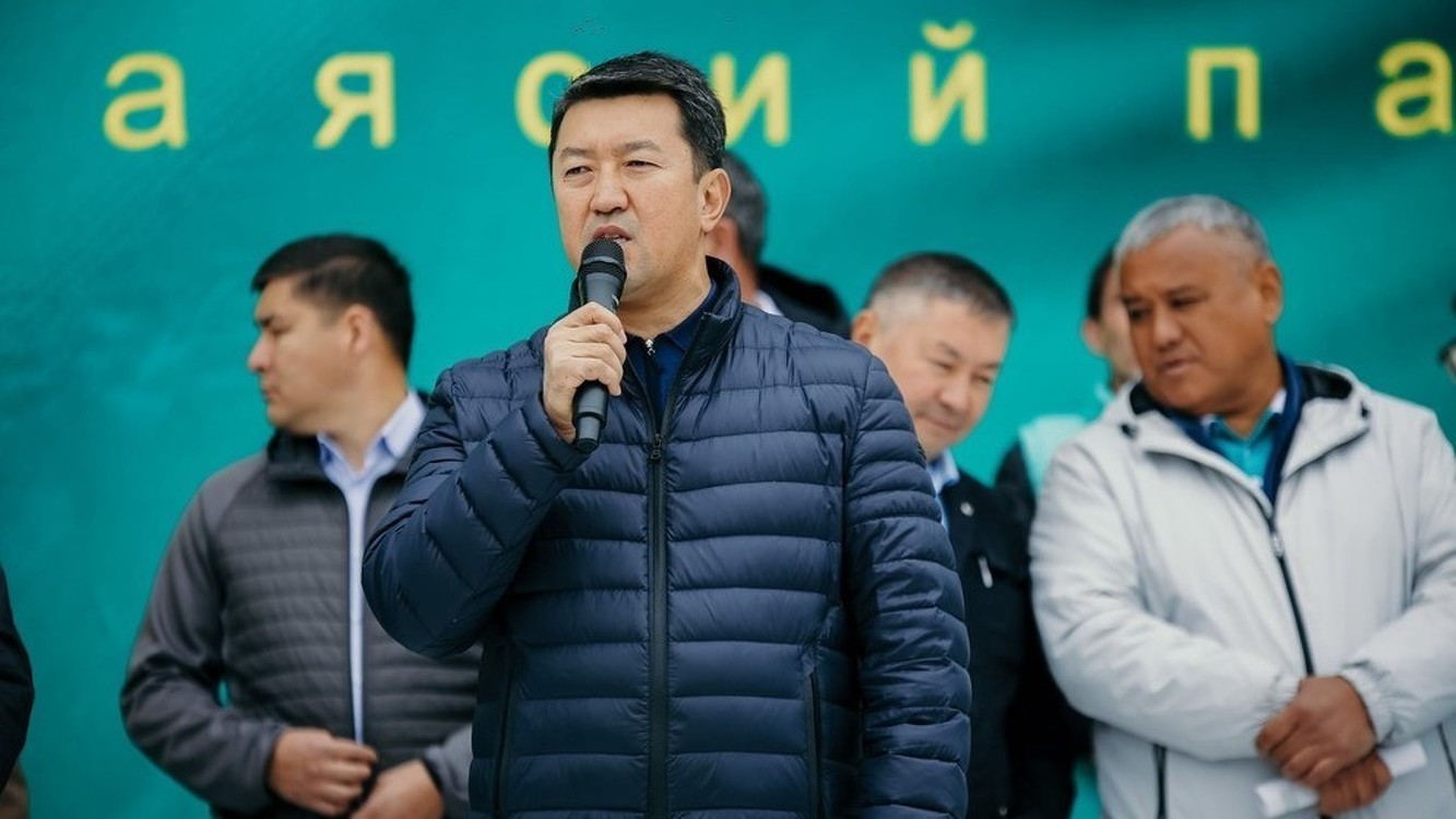 Нурбек Алимбеков возглавил фракцию «Кыргызстан» в Жогорку Кенеш — Today.kg