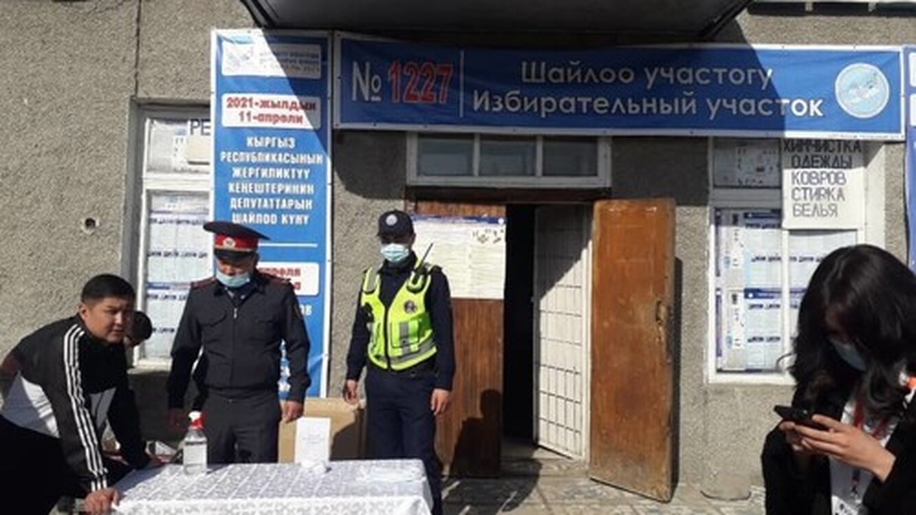В Бишкеке патрульная милиция несет службу в усиленном режиме — Today.kg