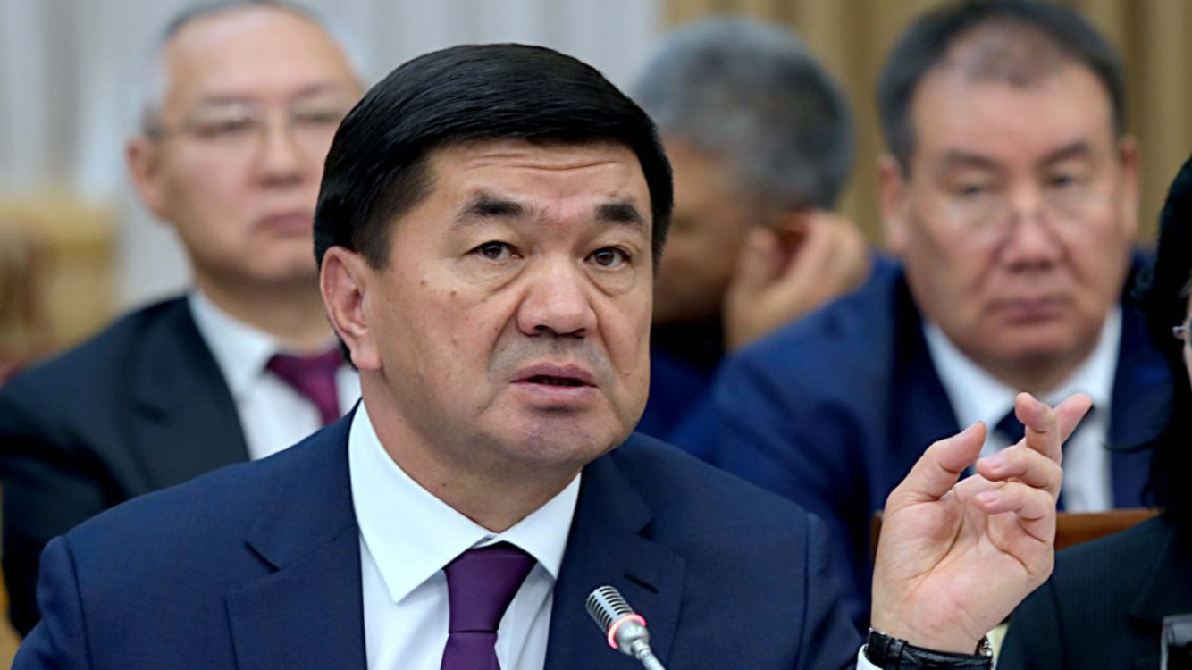Абылгазиев объяснил, почему власти не могут освободить кыргызстанцев от налогов и кредитов — Today.kg