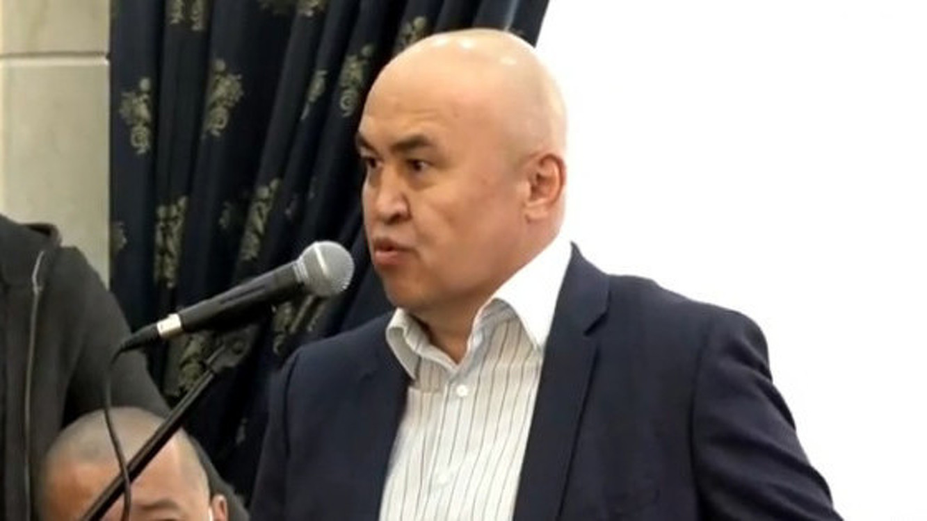 Депутат Сулайманов удивлен, что его коллега Текебаев не комментирует проведение референдума — Today.kg