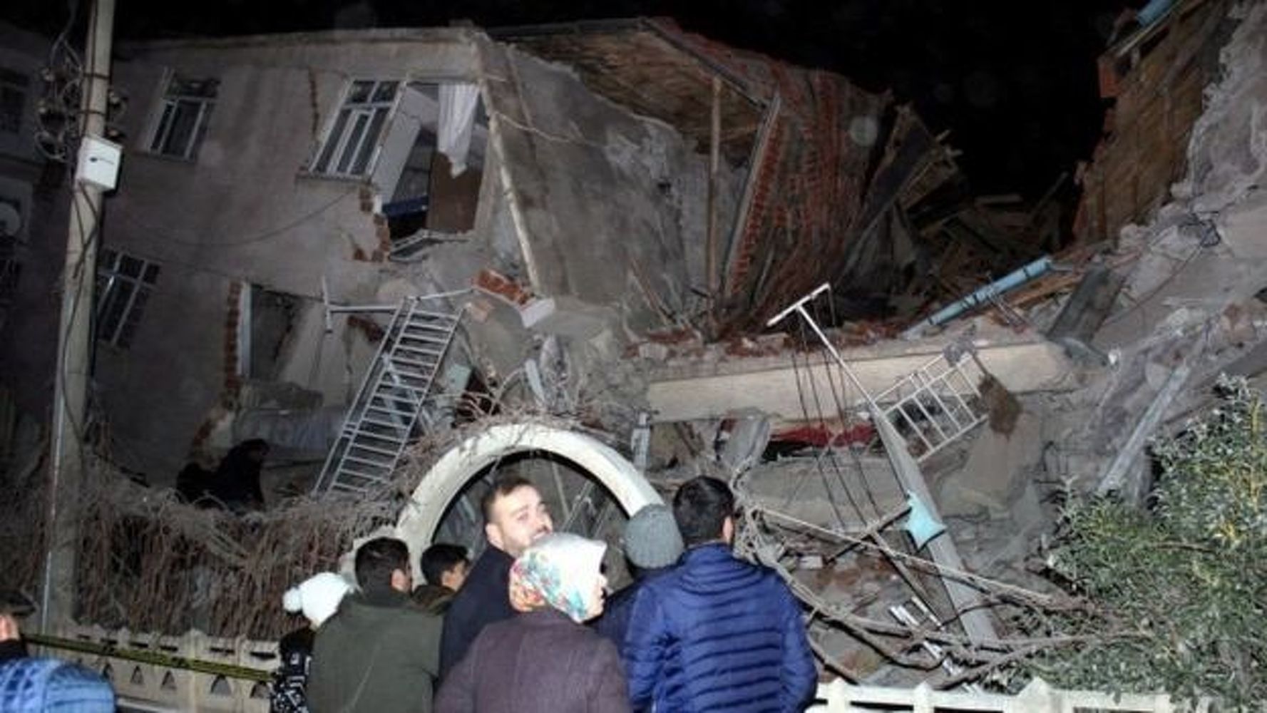Мощное землетрясение произошло на востоке Турции — Today.kg