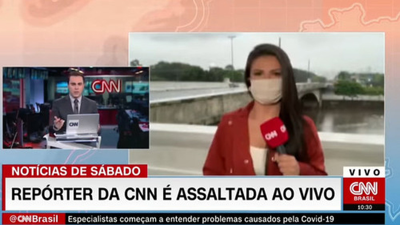 В прямом эфире грабитель с ножом напал на бразильскую журналистку. Видео — Today.kg
