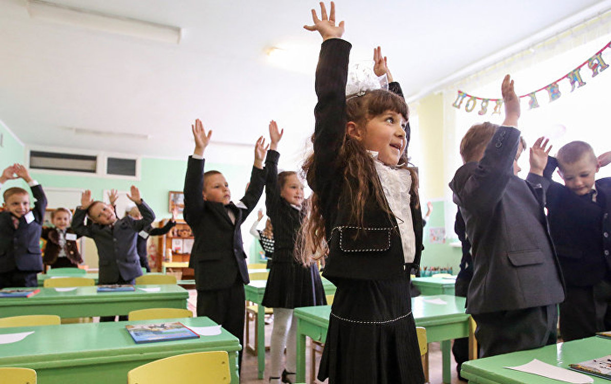 Еще в пяти городах Кыргызстана начнется электронная запись в школу — Today.kg