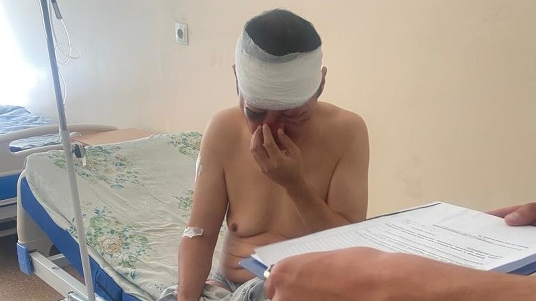 В Бишкеке избили Нурлана Мотуева и отобрали у него 32 тыс. сомов — Today.kg