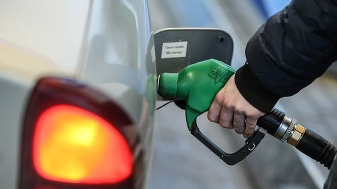 Казахстанский бензин стал бизнесом в Кыргызстане, - СМИ — Today.kg