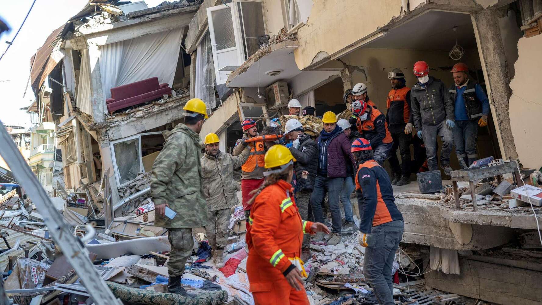 Кыргызстанка погибла в результате землетрясения в Турции — Today.kg