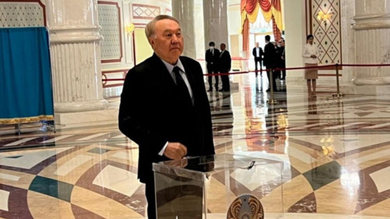 Назарбаев проголосовал на референдуме в Казахстане — Today.kg