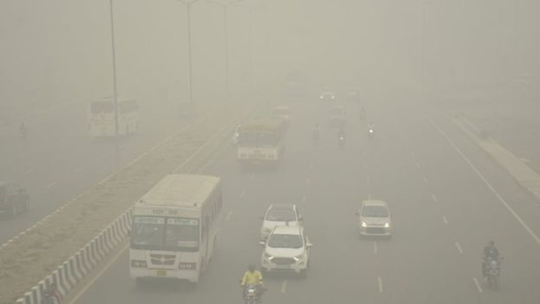 Небывалый смог в Дели: Верховный суд обвиняет правительство, люди задыхаются — Today.kg