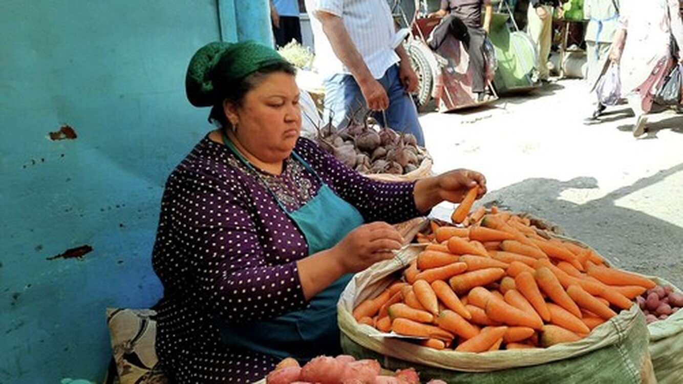 Власти Таджикистана объяснили подорожание моркови — Today.kg