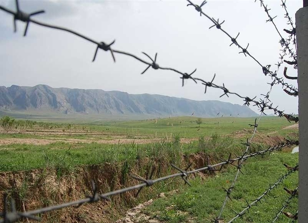 Кыргызстан и Таджикистан договорились прекратить строительные работы на неописанных участках — Today.kg