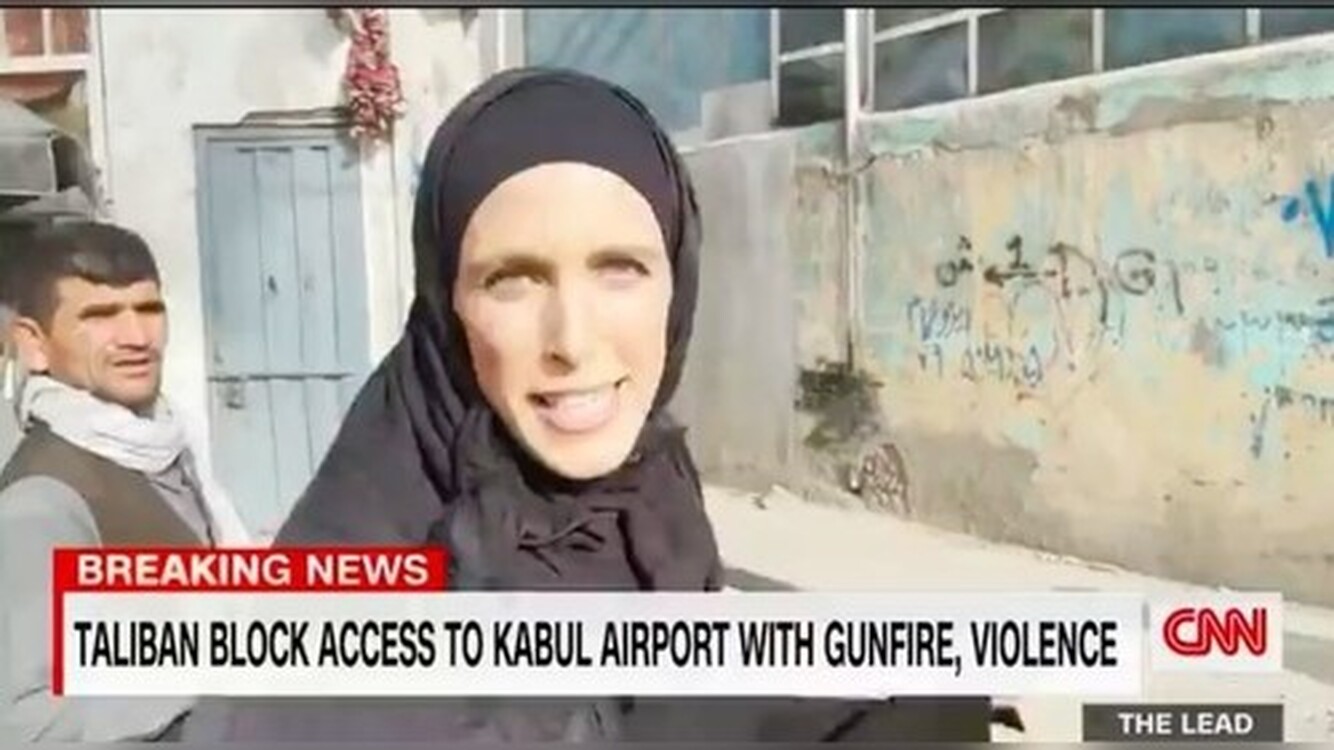 «Талибан» напал на репортера CNN в прямом эфире в Кабуле — Today.kg