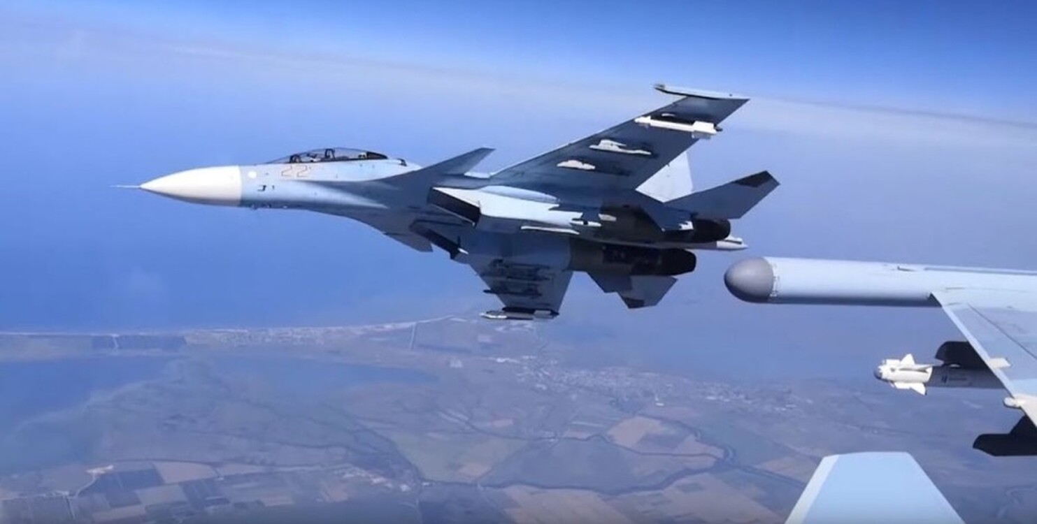 В Балыкчи проходят учения российских боевых самолетов — Today.kg