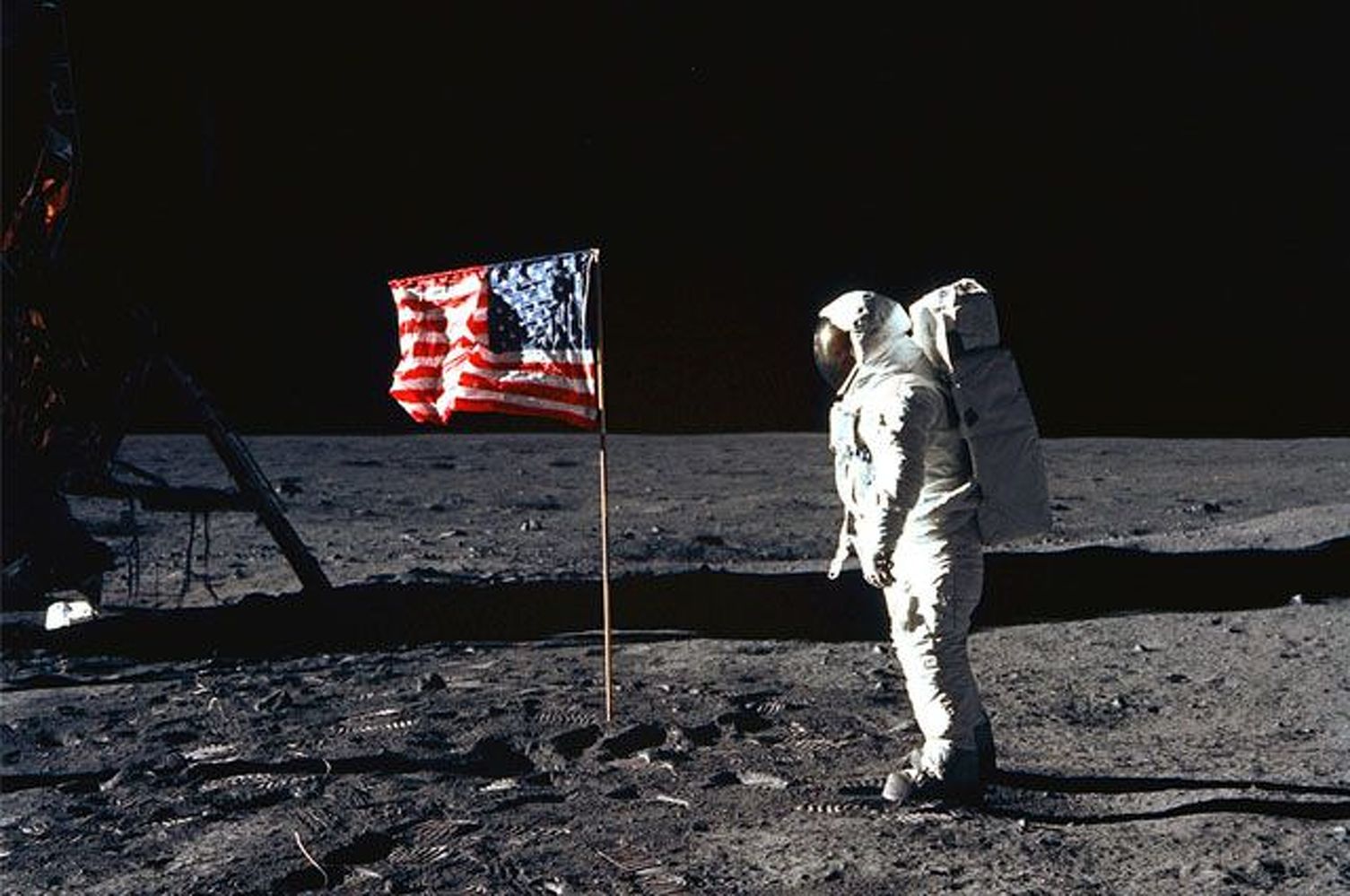 США планируют отправить астронавтов на Луну и оставить их там — Today.kg
