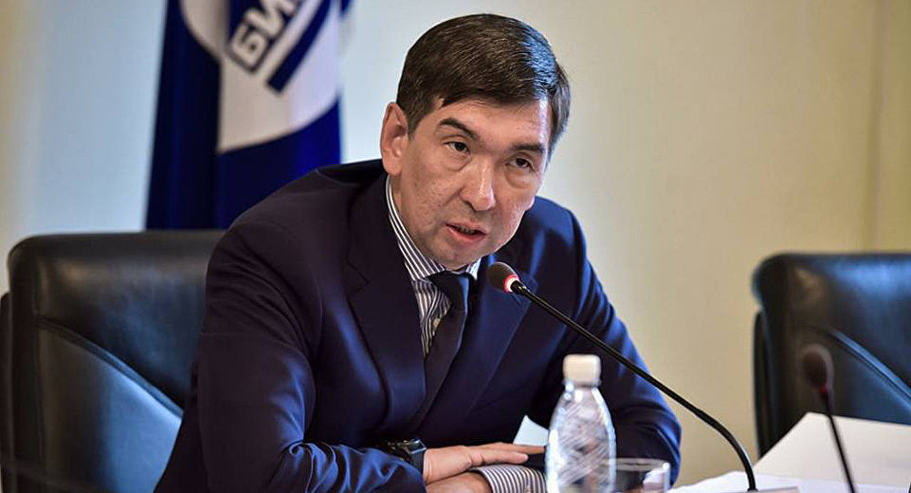 Суракматов назвали три варианта решения вопроса со школой  «Газпрома» — Today.kg