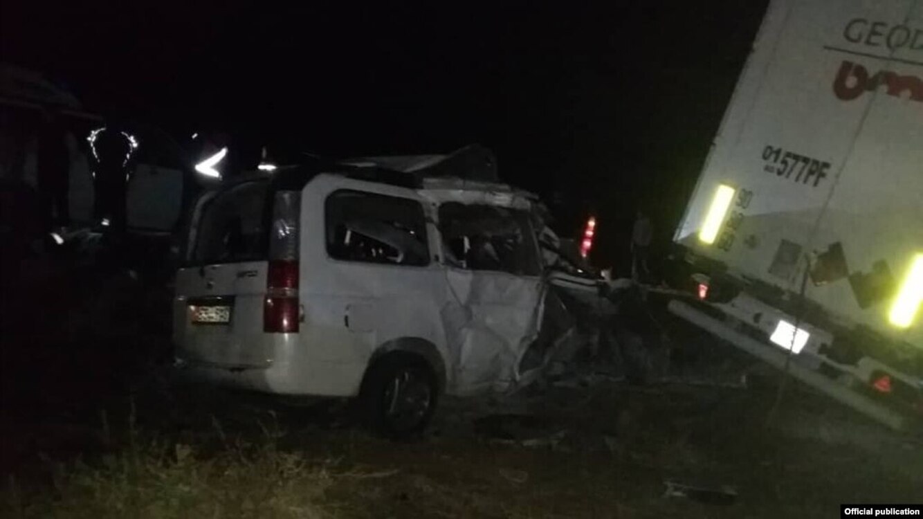 В аварии на трассе Суусамыр-Талас скончались восемь человек, в том числе ребенок — Today.kg