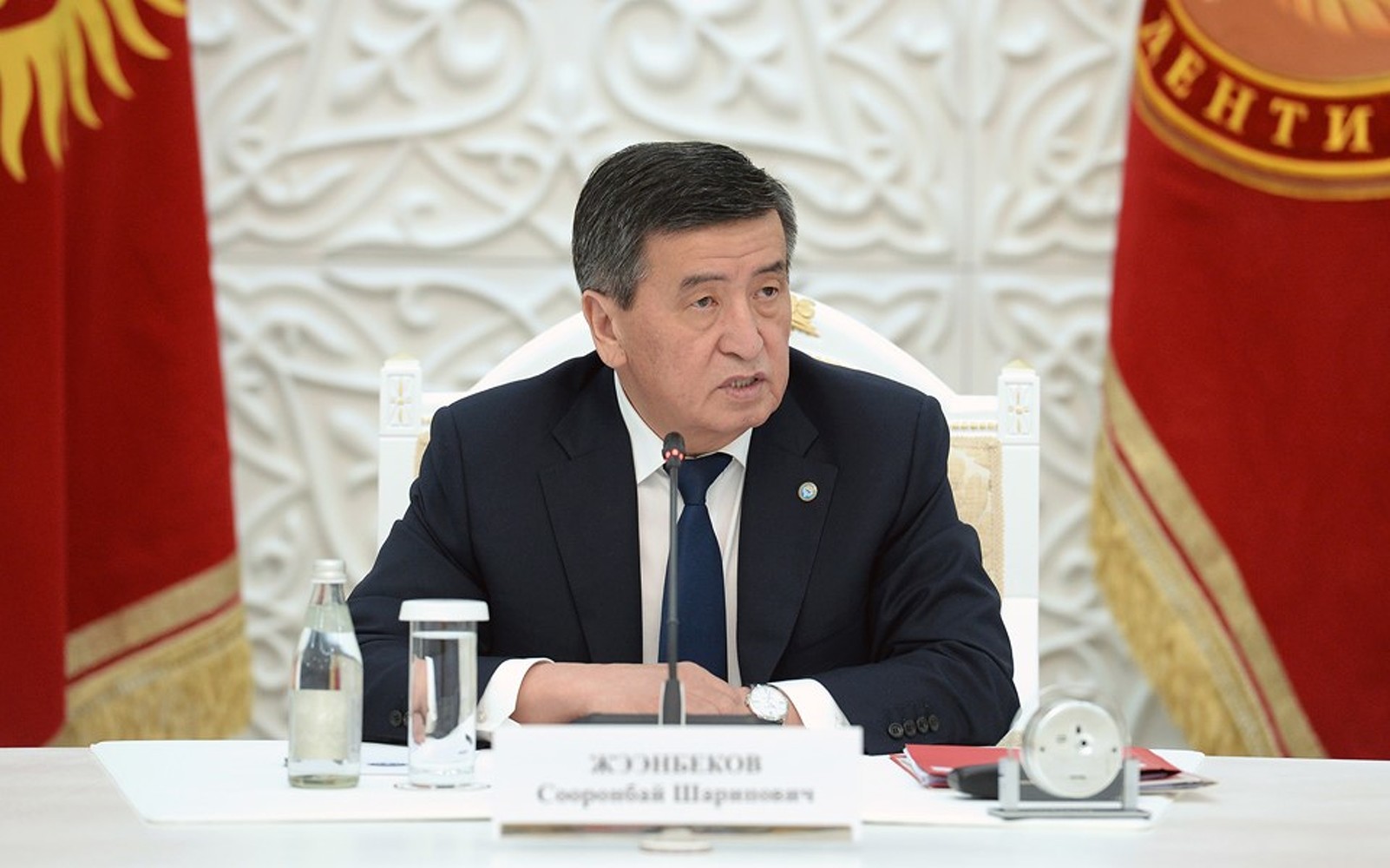 Президент Сооронбай Жээнбеков провел совещание по вопросам пограничной безопасности — Today.kg