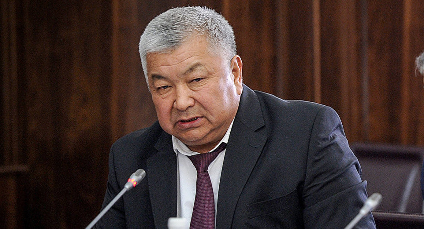 Абиш Халмурзаев освобожден от должности главы Баткенской области — Today.kg