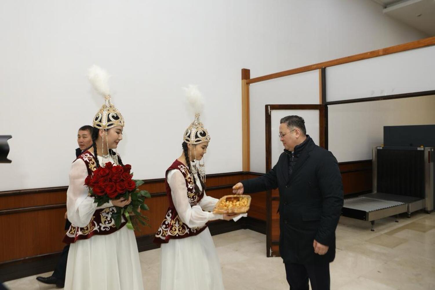 Министр иностранных дел Казахстана Мурат Нуртлеу прилетел в Бишкек — Today.kg