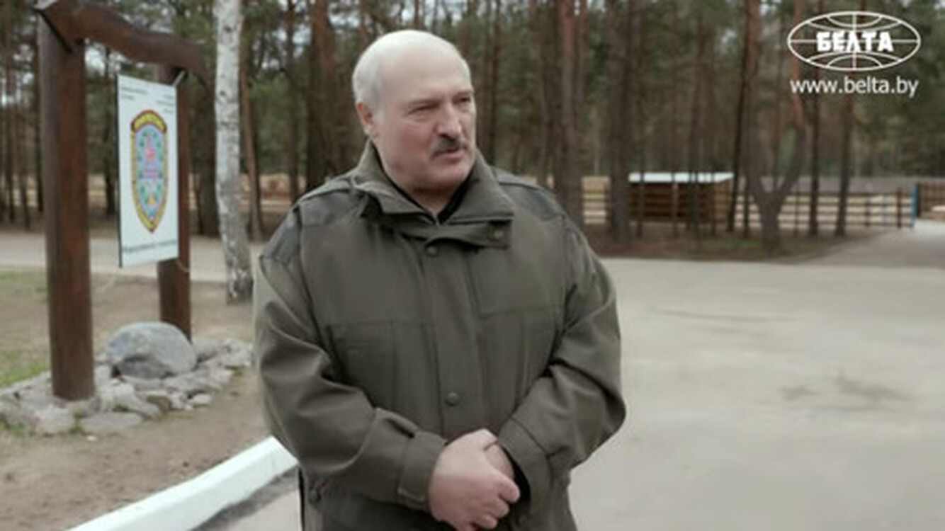 Александр Лукашенко подпишет декрет о переходе власти Совету безопасности — Today.kg