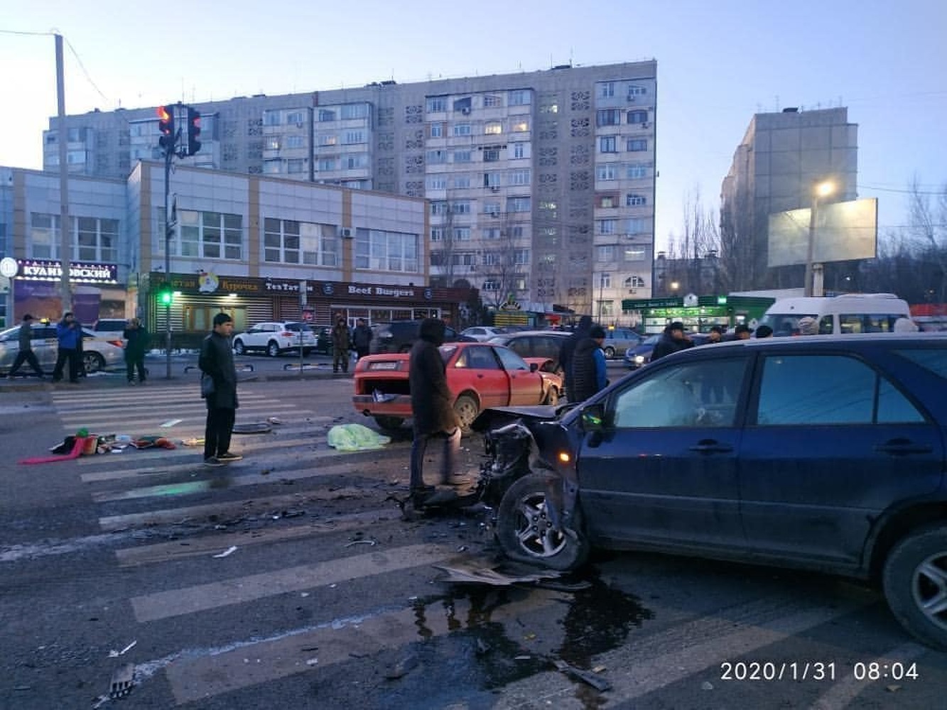 В Бишкеке в ДТП скончался военнослужащий, еще двое пострадали — Today.kg