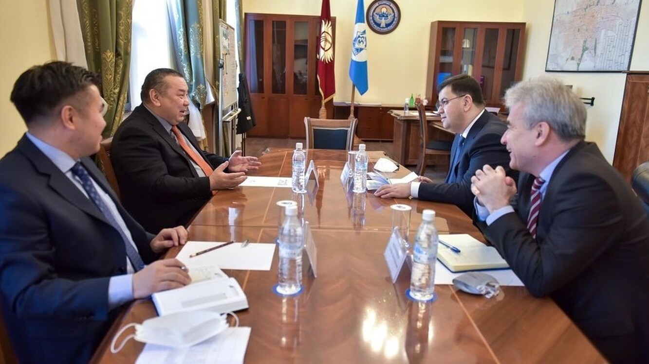 И.о. мэра Бишкека и посол Узбекистана обсудили развитие сотрудничества — Today.kg