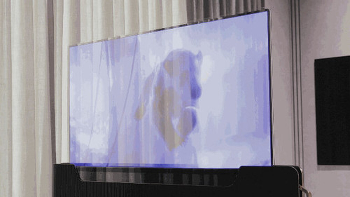 LG представила кровать со скрытым прозрачным телевизором — Today.kg