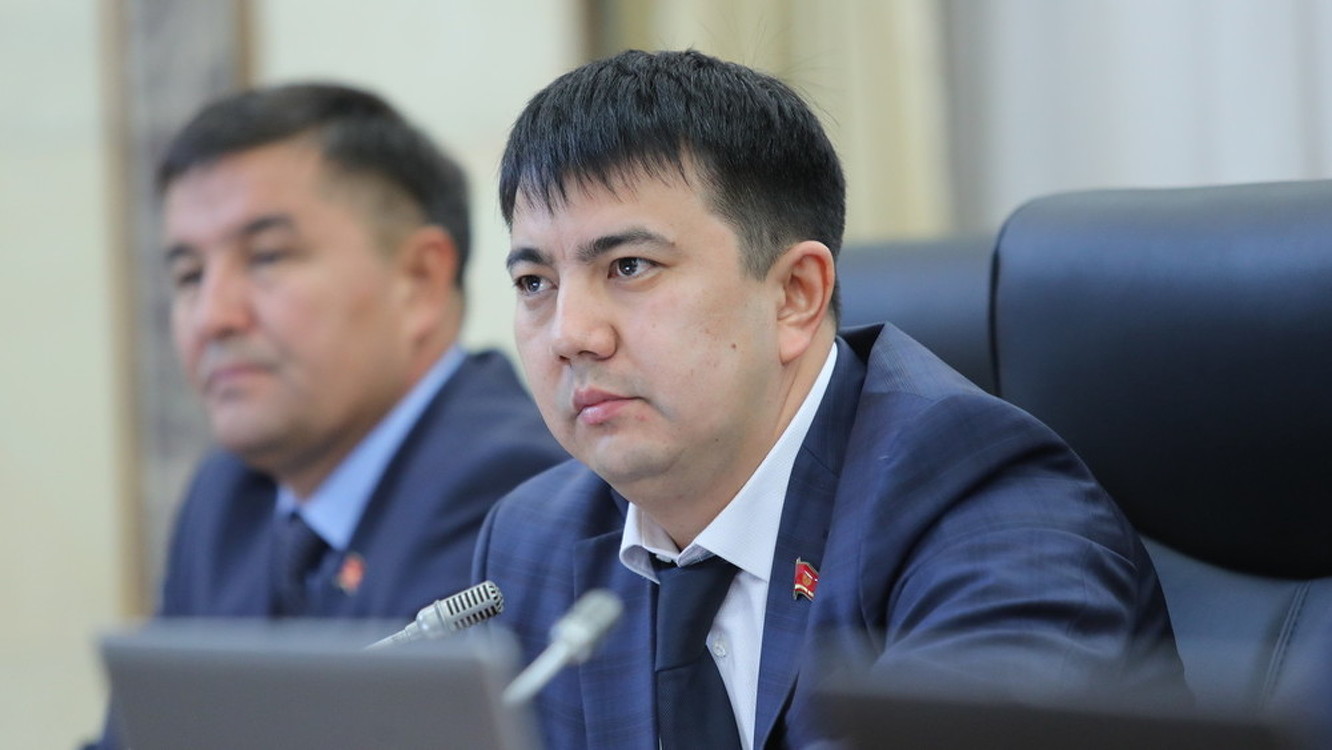 За 7-8 тыс. сомов можно получить подробную информацию о человеке, - депутат Маматалиев — Today.kg