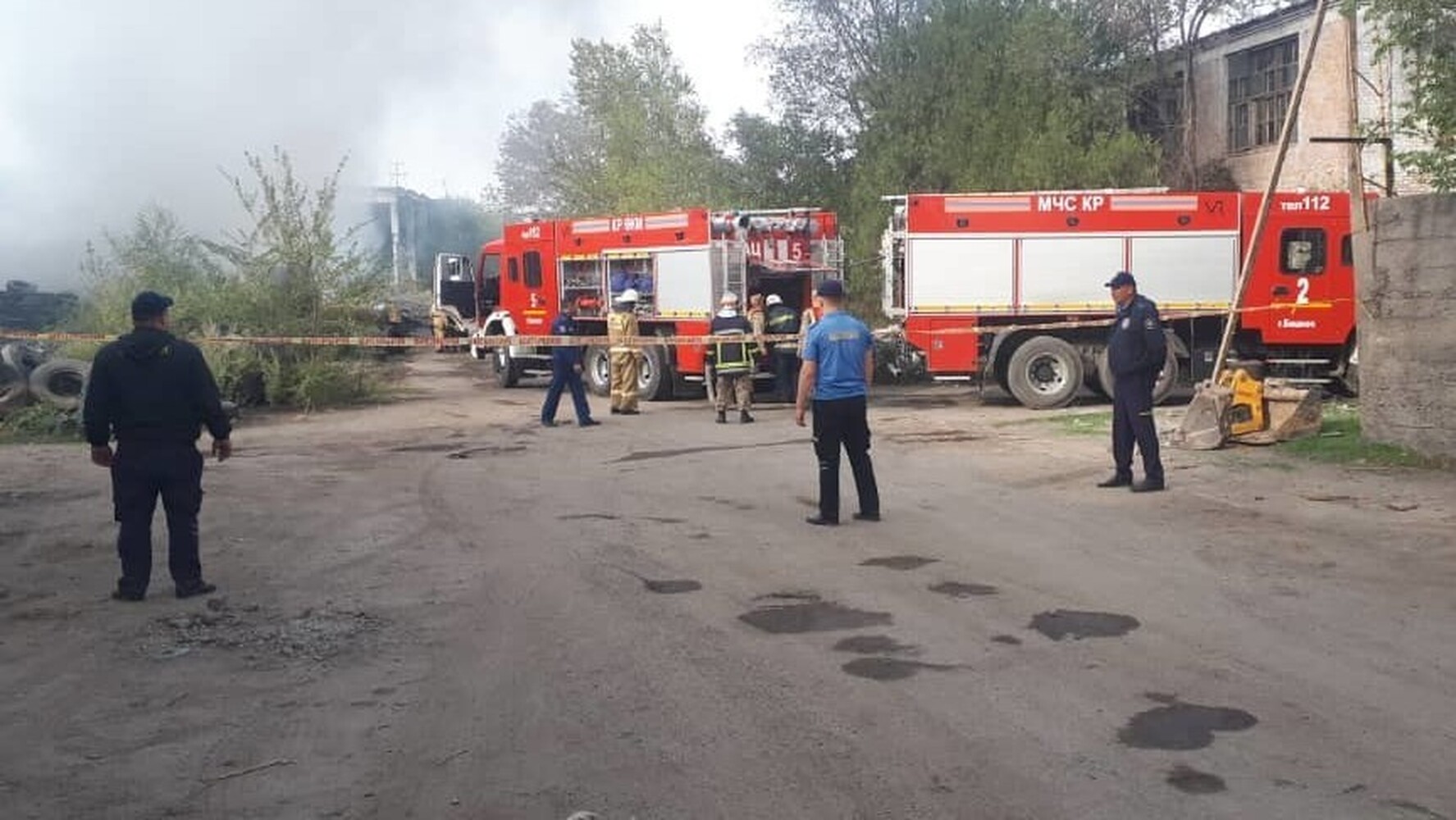 Пожар на заводе Бишкека. Милиция начала проверку — Today.kg