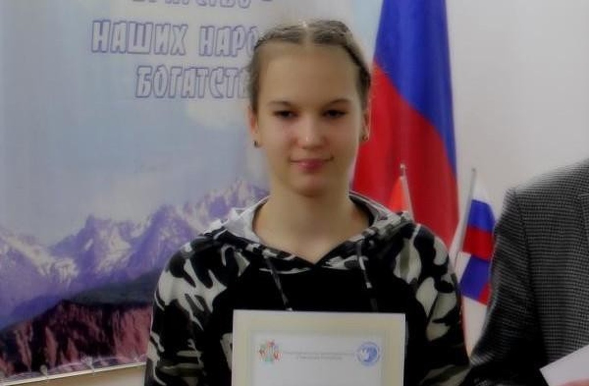 Кыргызстанка  Елизавета Рогожникова стала чемпионкой Беларуси по плаванию — Today.kg