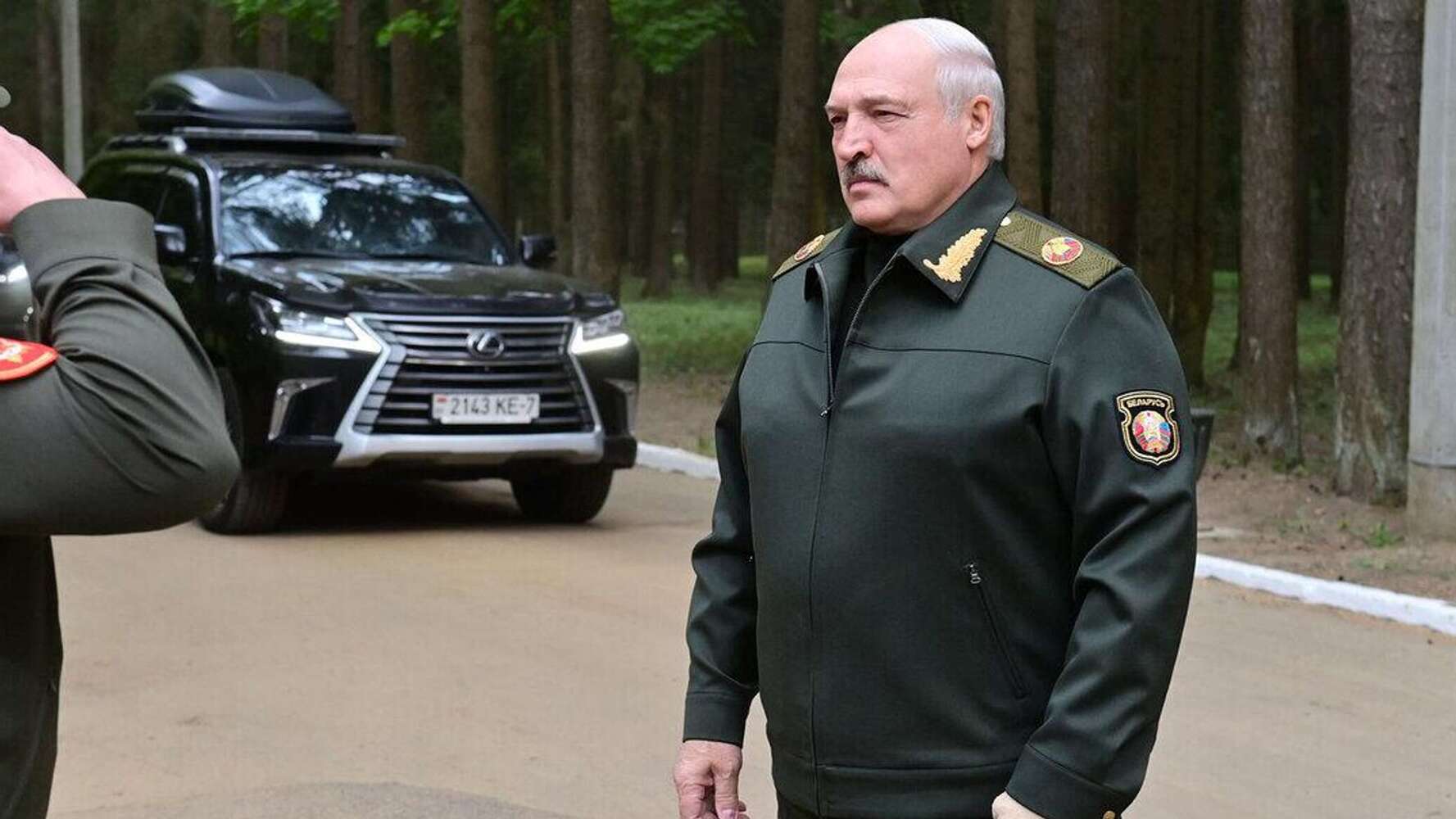 Лукашенко впервые за неделю появился на публике — Today.kg