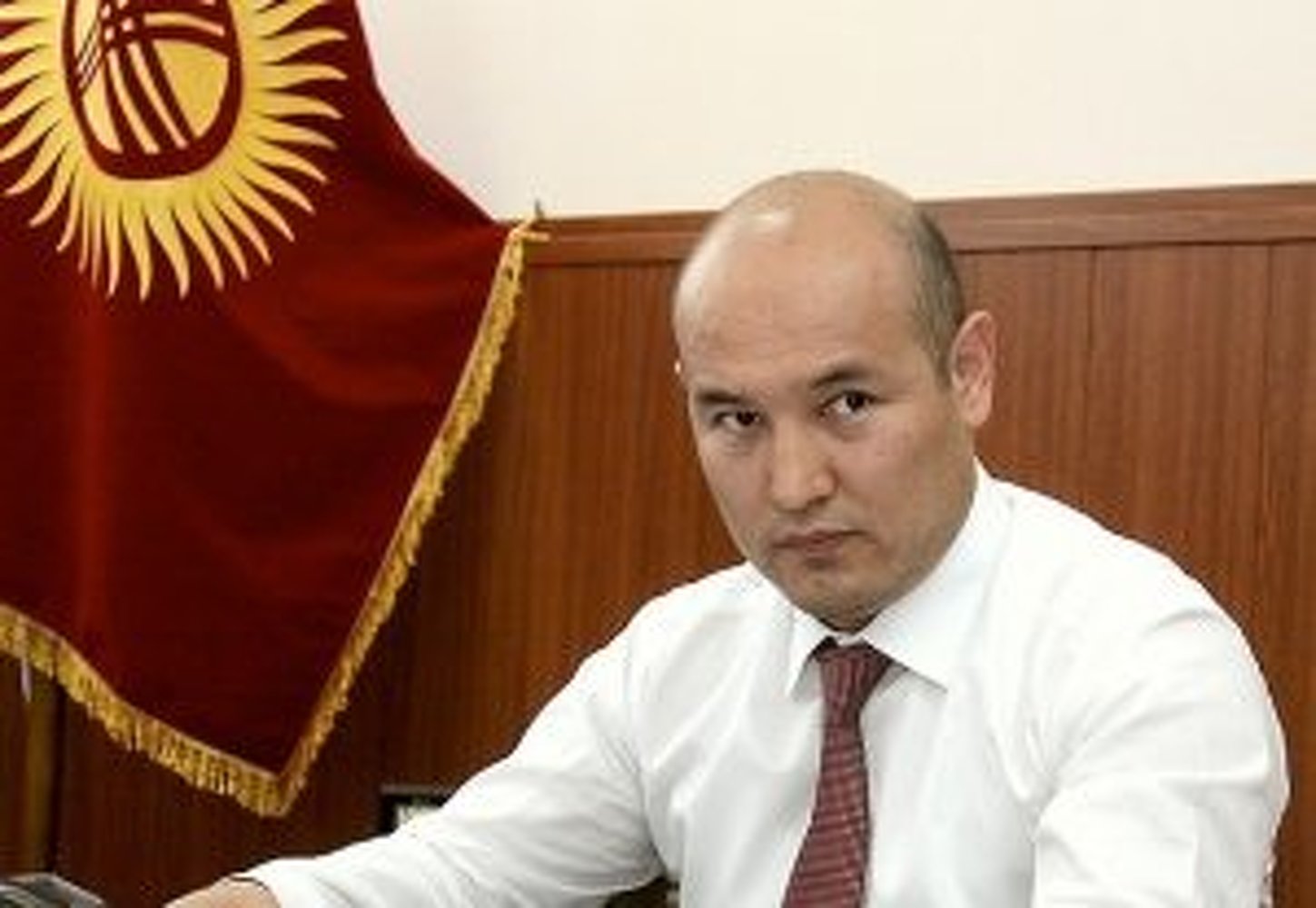 Комитет ЖК одобрил кандидатуру Абдулатифа Жумабаева на место посла Кыргызстана в ОАЭ — Today.kg