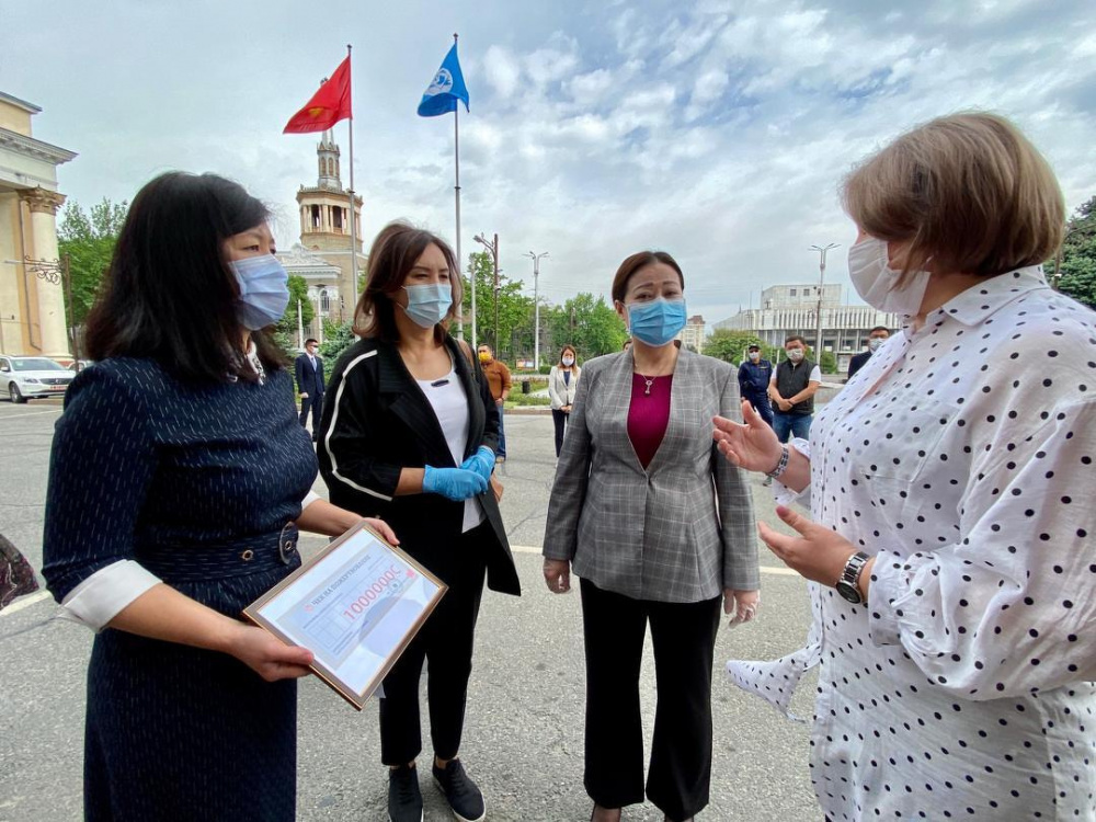 Ассоциация из Китая предоставила гумпомощь Бишкеку — Today.kg