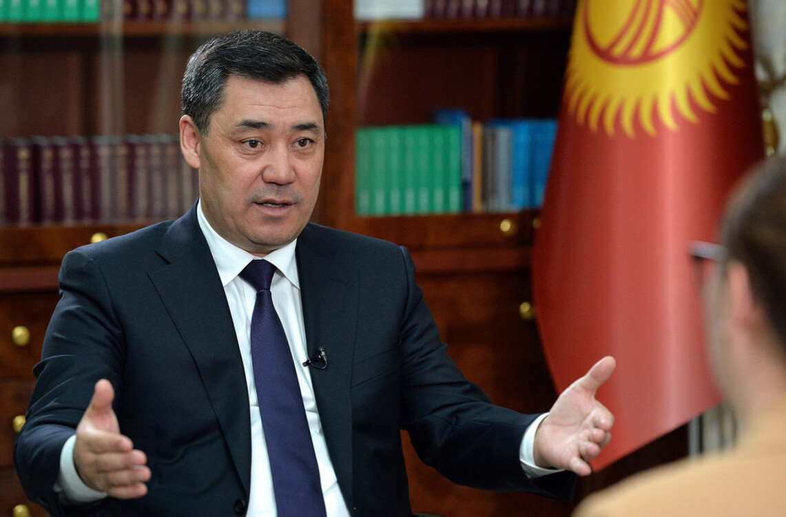 «Он хорошо работает». Президент Жапаров заступился за главу минздрава Бейшеналиева и призвал кыргызстанцев вакцинироваться — Today.kg